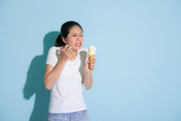 아이스크림 먹으면 시린 치아, 통증 경로 찾았다 (연구)