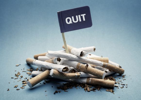 ‘패치’ 붙이고 담배 피우면… 위험한 금연