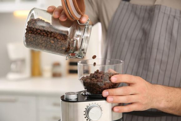 커피 찌꺼기를 활용하는 의외의 방법 4