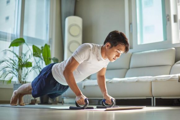 근육 유지 왜 중요할까? 집에서 하는 근력운동법