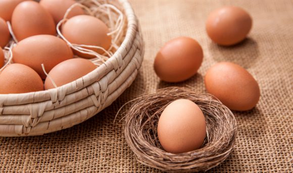 아침에 먹는 삶은 달걀.. 건강효과 높이는 음식 5 - 코메디닷컴
