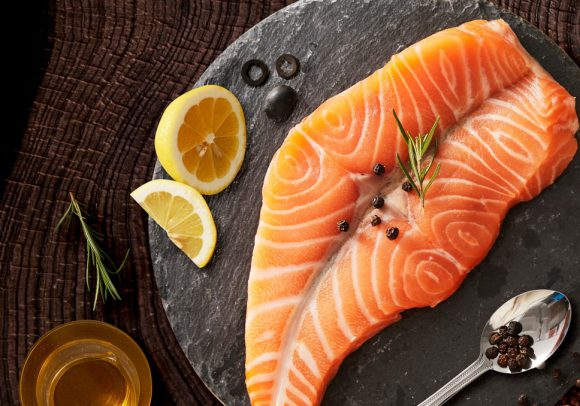 지방 함량 높은 연어…’건강에 좋은’ 식품으로 승격?