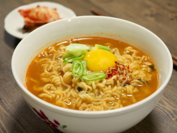 한국인이 사랑하는 라면·즉석밥 첫 탄생은 언제일까?