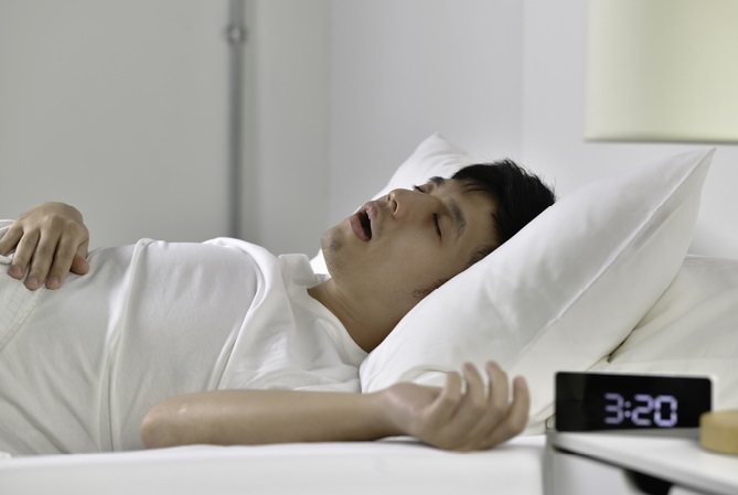 Does sleep apnea increase the risk of stroke and dementia?