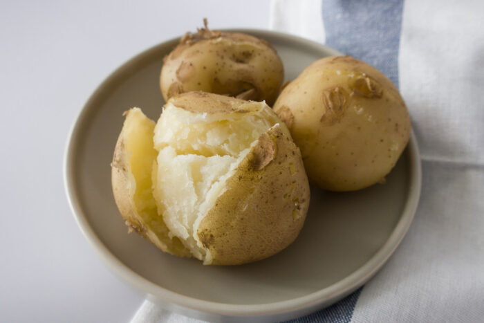 6 Reasons Why Eating Boiled Potatoes in the Morning is Beneficial for Your Health