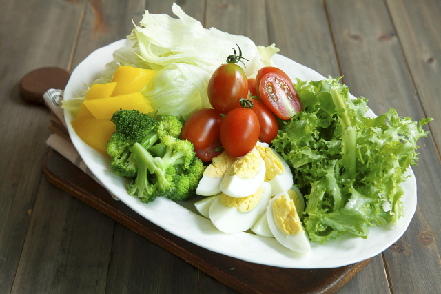 The Importance of Vegetables for Blood Sugar, Obesity, and Intestinal Health