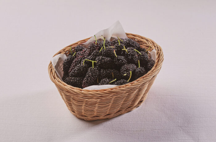 Health Benefits of Mulberries: Inhibition of Inflammation, Reduced Cholesterol, and Improved Blood Vessel Function