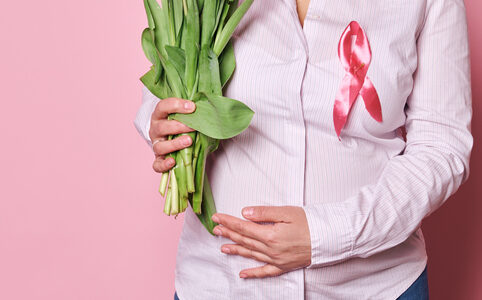 유방암 걸렸던 여성, 임신해도 괜찮을까?