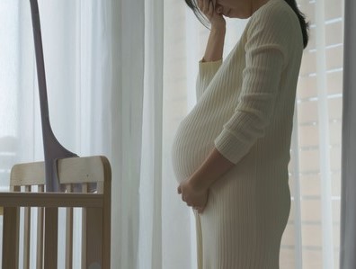 십대 때 임신하면 조기사망 위험 두 배 높아져