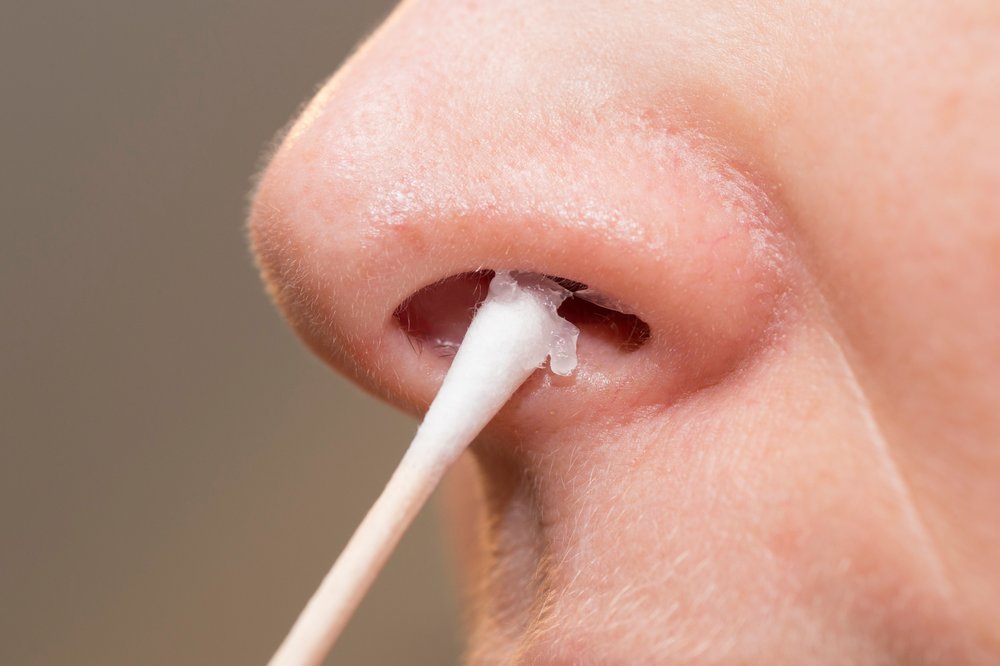 코 안에 ‘이것’ 바르면 독감 안 걸린다?