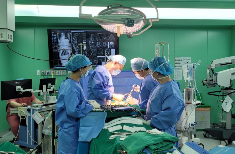 «Un hospital de traumatología crece hasta alcanzar un nivel mundial gracias al boca a boca de los pacientes»