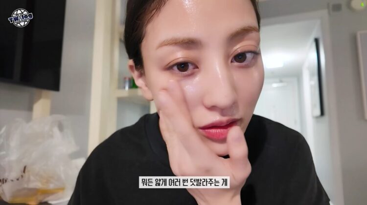 «Así se consigue esa piel luminosa»… Jihyo, de TWICE: la rutina que mantuvo incluso durante la gira internacional, ¿cuál es?