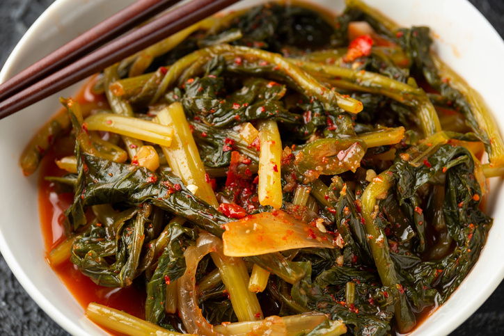 «Bueno para adelgazar y controlar la glucosa»... 5 razones para comer kimchi de yeolmu en verano