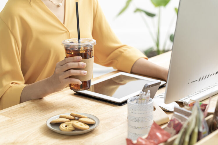 Siempre me tomo una taza de café en ayunas por la mañana… ¿Es cierto que «provoca diabetes»?