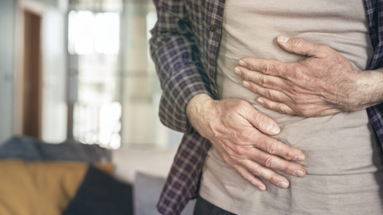 No se sabe hasta que revienta: por qué los hombres fumadores mayores de 65 años deben revisarse los vasos del abdomen