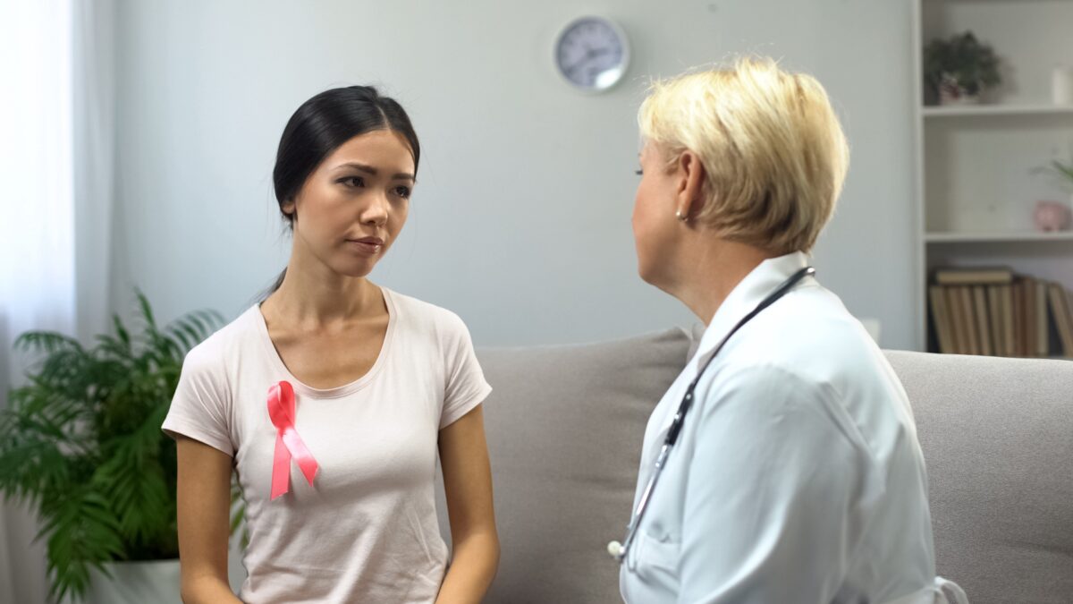 유방암 진단받았는데 왜 한쪽 팔이 풀릴까…첫 3개월의 복병