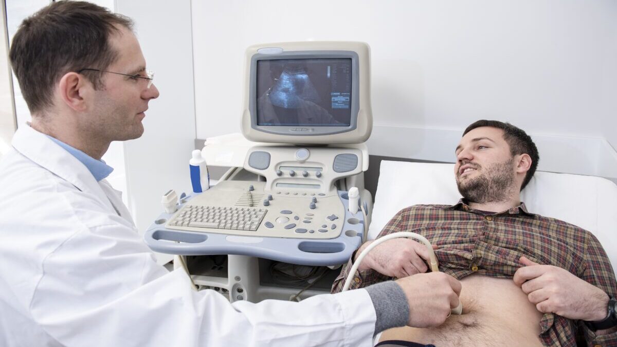 Una sola ecografía abdominal permite estimar el riesgo de cáncer de hígado en pacientes con hígado graso