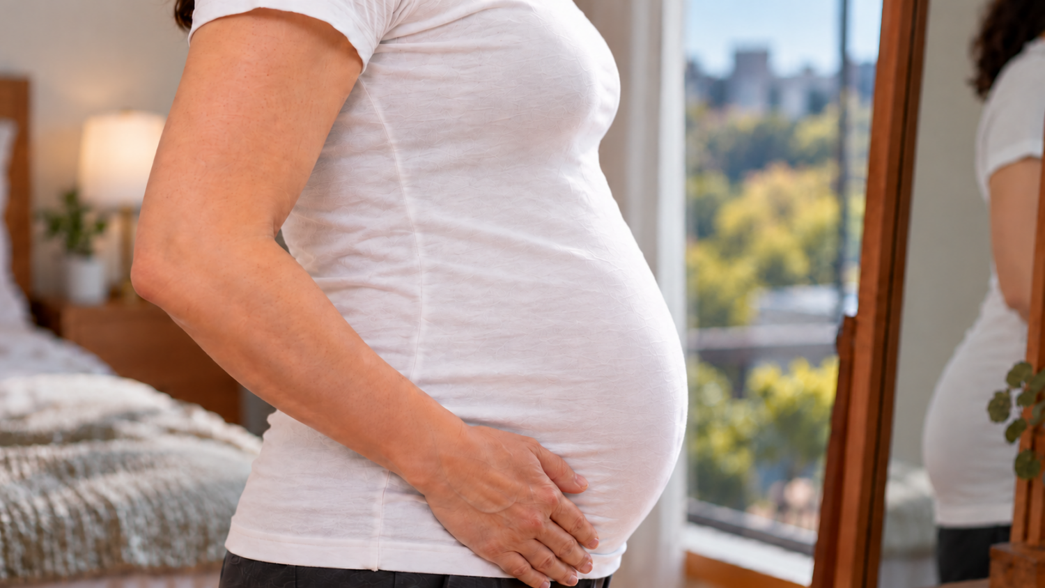 Causes of Lower Belly Fat in Middle-Aged Women, per kormedi.com